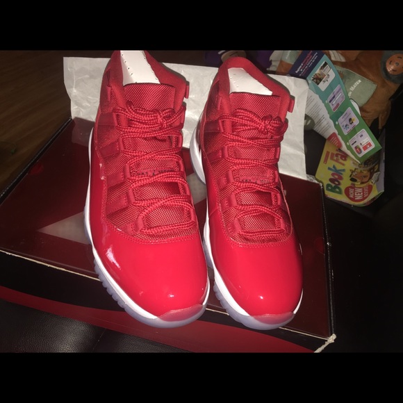 Jordan Retro 11